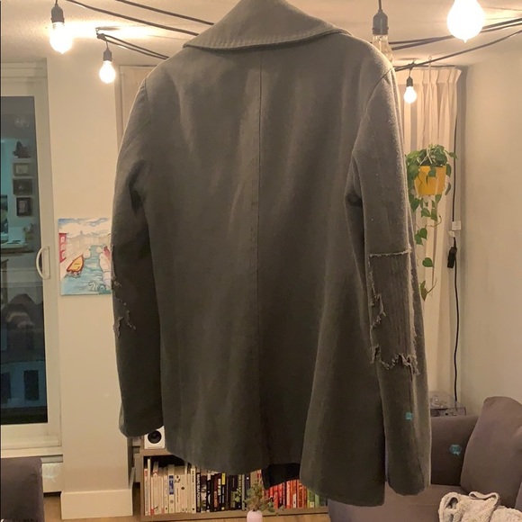 J Lindeberg Peacoat - Picture 2 of 3